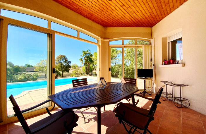 Maison Saintes 6 pièce(s) 169 m2 — photo 3
