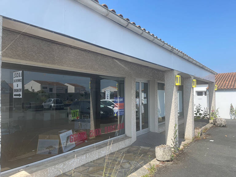 À VENDRE - LOCAL COMMERCIAL 225 m²  - EMPLACEMENT STRATÉGIQUE — photo 1