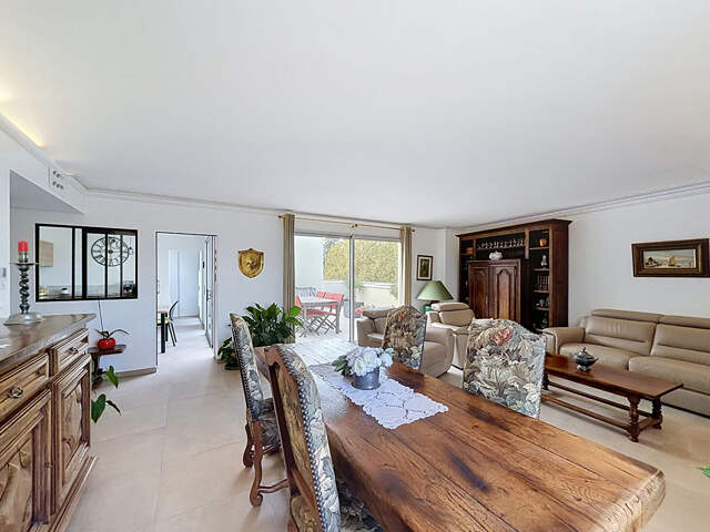 Appartement Anse 5 pièce(s) 139,70 m2 Dernier Etage — photo du bien