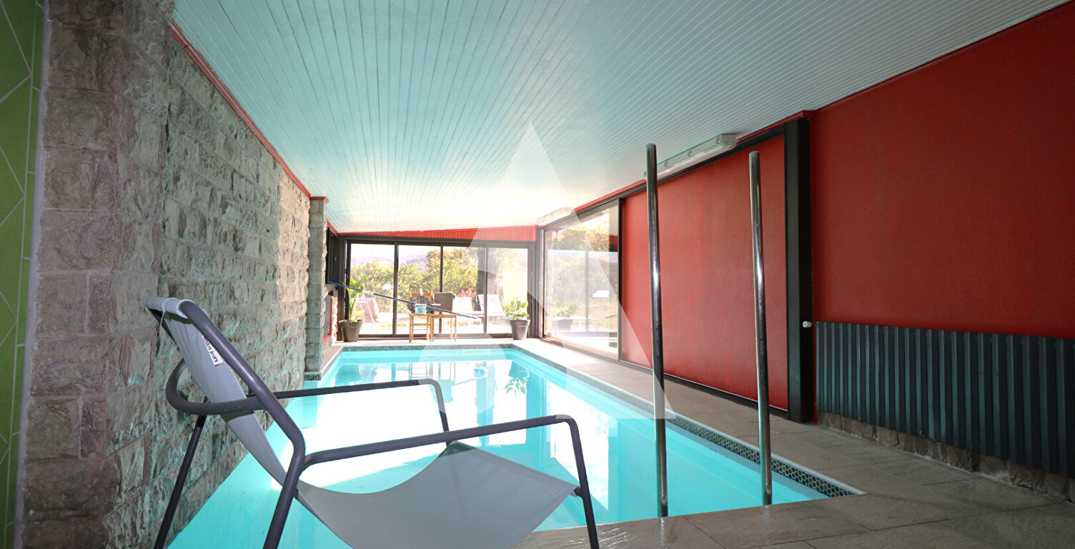 Villa sur les hauteurs de Lourdes de 9 pièces 438,52 m² — photo 1