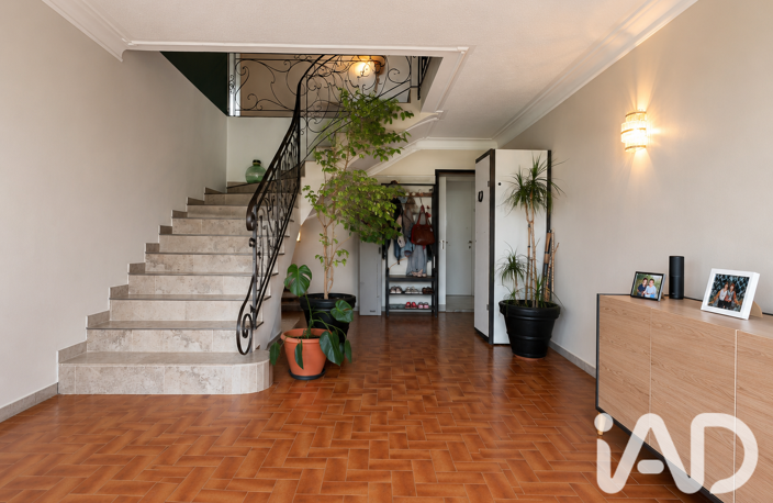 Vente Maison traditionnelle 7 pièces — photo 2