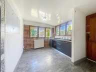 Maison à rénover avec garage  TOURNON Sud — photo 4