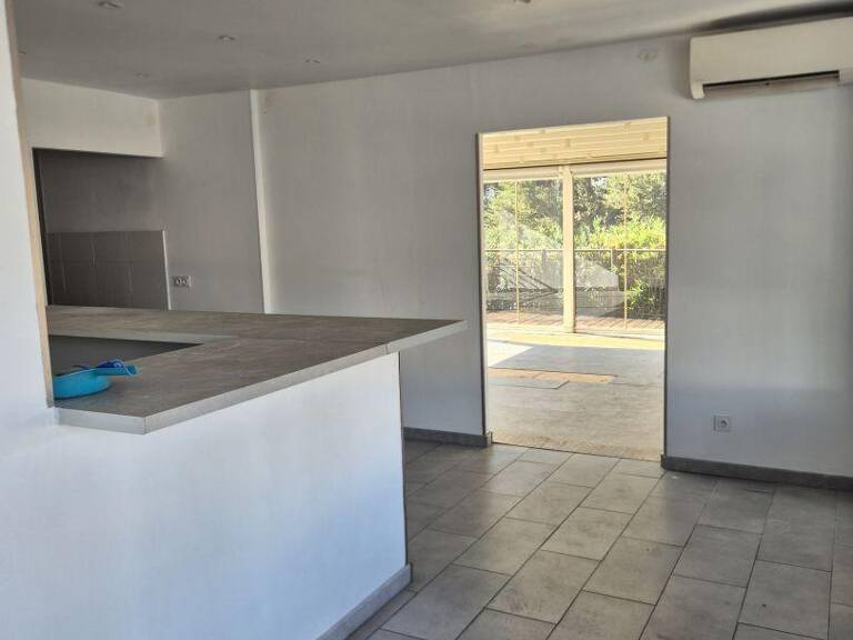 Location Restauration rapide 135 m&sup2; — photo 1
