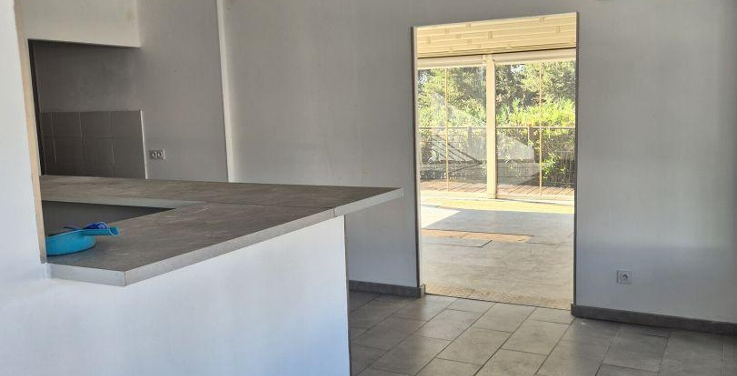 Location Restauration rapide 135 m&sup2; — photo 1
