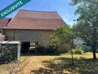 OYRIERES Maison ancienne avec garage et dépendance — photo 3