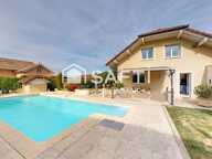 TRES BELLE MAISON, DE QUALITE, TRES BIEN ENTRETENUE, TRES BIEN EXPOSEE AU SOLEIL, AU CALME, AVEC PISCINE ET PROCHE DU COLLEGE AINSI QUE DU FUTUR LYCEE. — photo 3