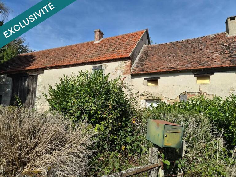 Belle longère à rénover avec grange et terrain — photo 1