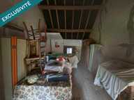 Belle longère à rénover avec grange et terrain — photo 3