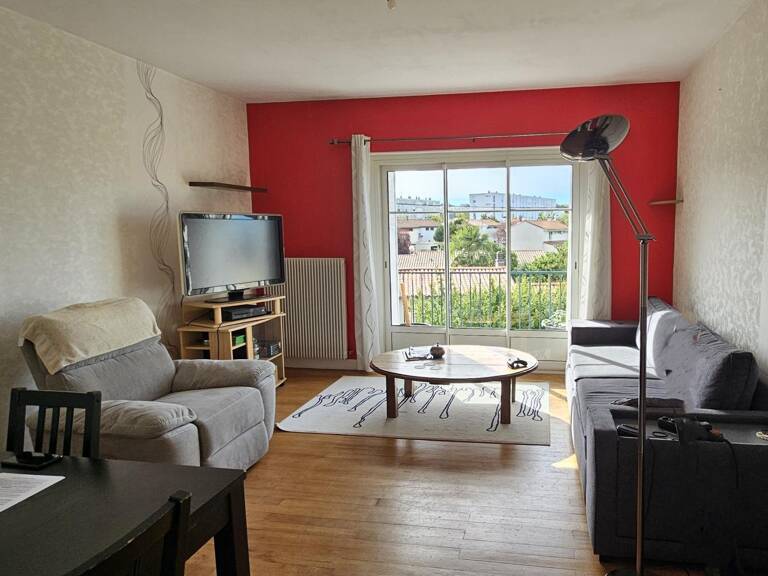 En Exclusivité : Proximité de la place VICTOR HUGO — photo 1