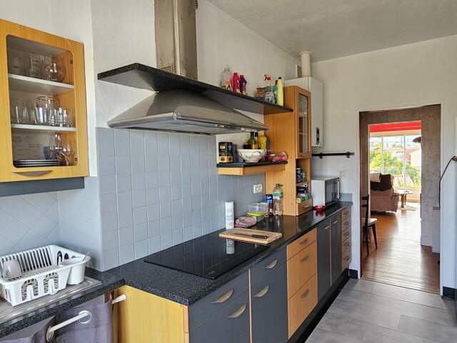 SANS TRAVAUX A COTE DE LA PLACE VICTOR HUGO — photo du bien