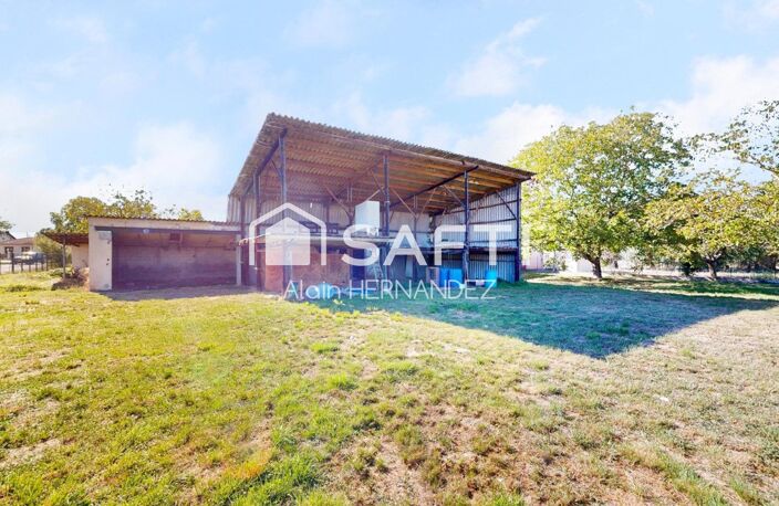 SAINT-MARTORY  TERRAIN CONSTRUCTIBLE D'ENVIRON 2 000 M² AVEC HANGAR — photo 3