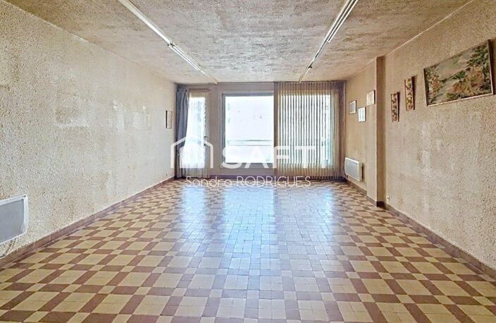 Maison mitoyenne 144m² à rénover avec jardin  proche toutes commodités à pied. — photo 3