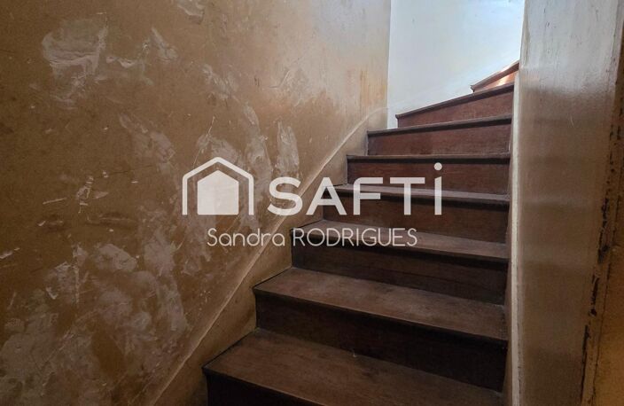 Maison mitoyenne 144m² à rénover avec jardin  proche toutes commodités à pied. — photo 5