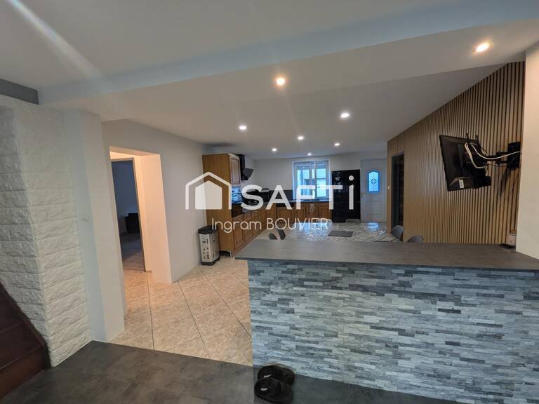 Maison entiérement rénovée — photo 1