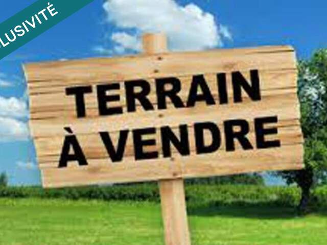 Terrain constructible en plein centre-ville — photo du bien