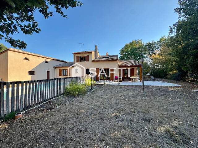 Maison traditionnelle de 129 m2, sur une parcelle de 2042 m2 — photo du bien