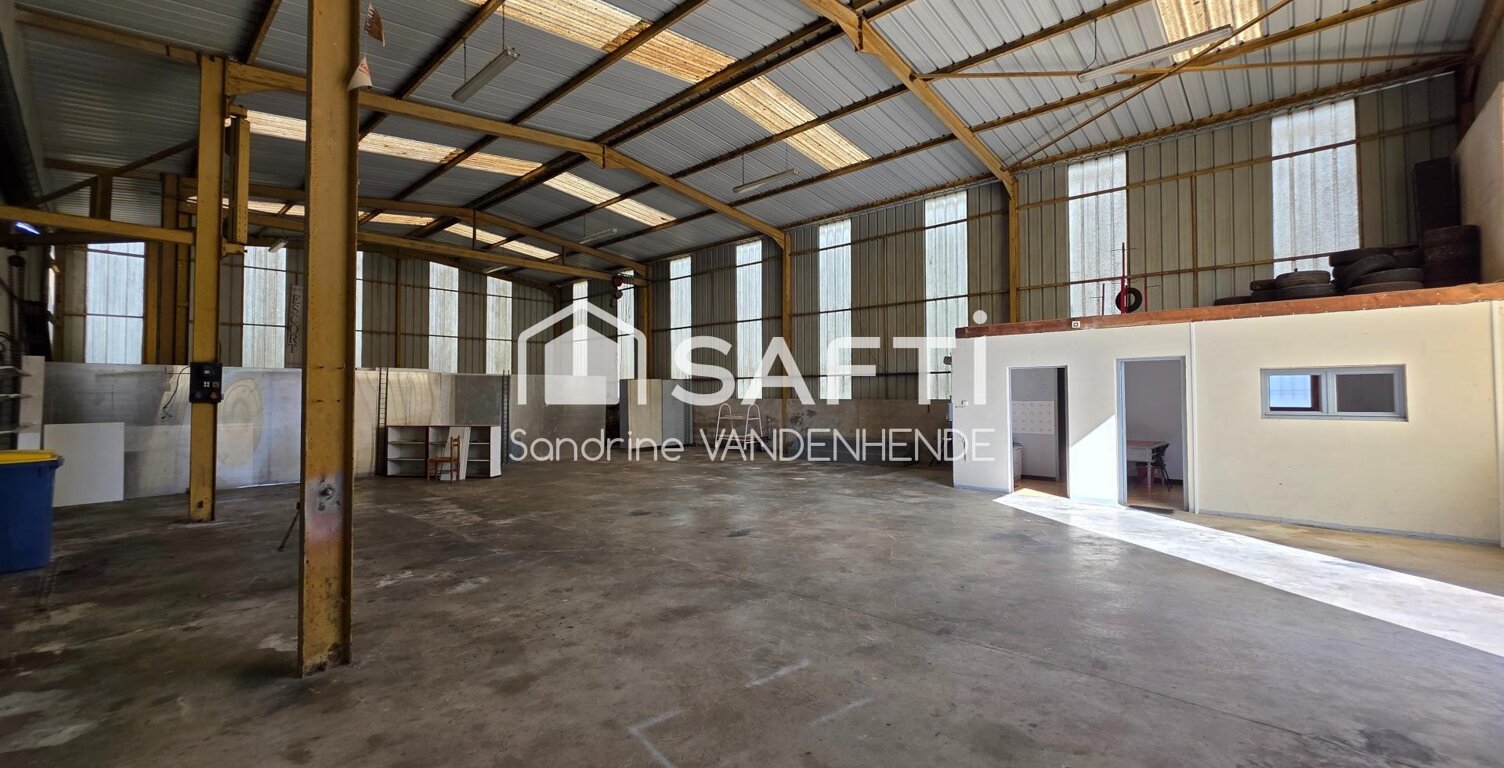 À LOUER  ENTREPÔT / LOCAL PROFESSIONNEL DE 360 M² — photo 1