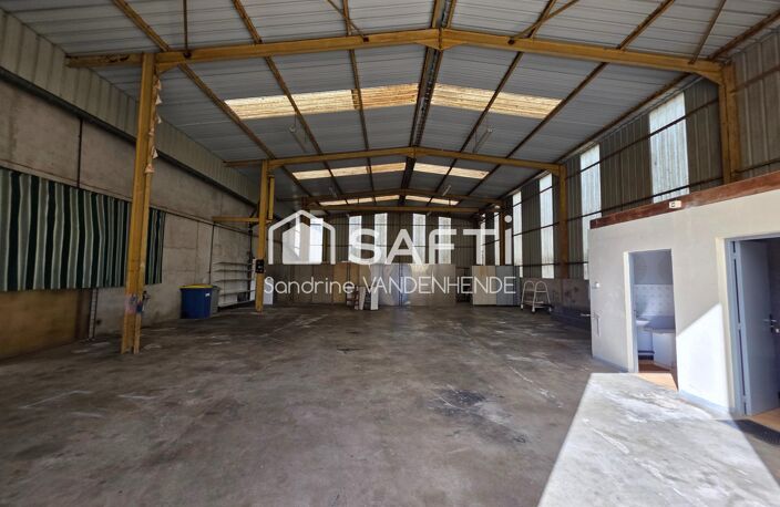 À LOUER  ENTREPÔT / LOCAL PROFESSIONNEL DE 360 M² — photo 2