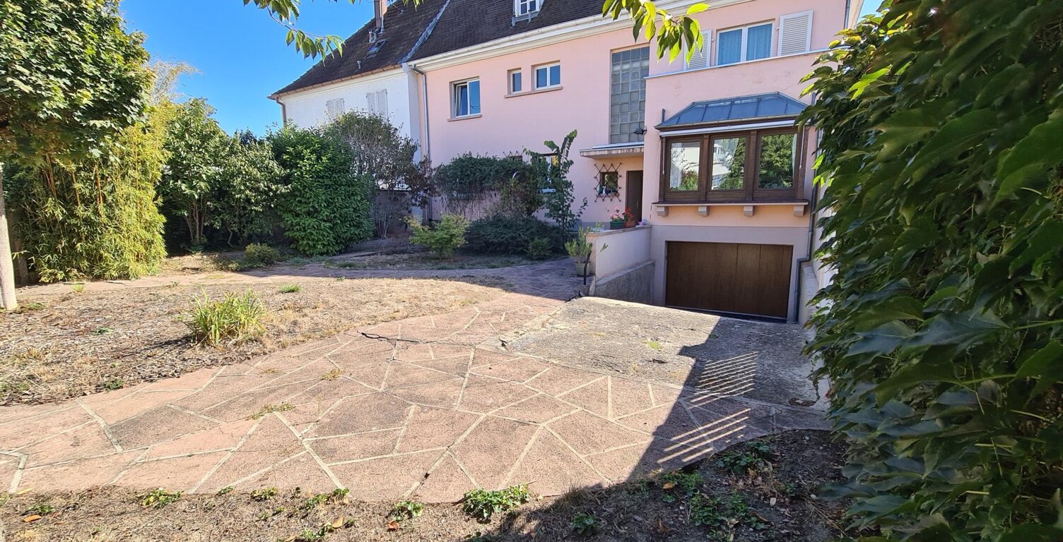 Neuf-Brisach  189 m² habitables sur 3,60 ares — photo 1