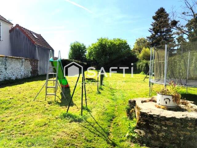 Maison familiale en DPE A avec grand jardin — photo du bien