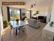 91 m² rénovés avec terrasse, proche centre — photo 3