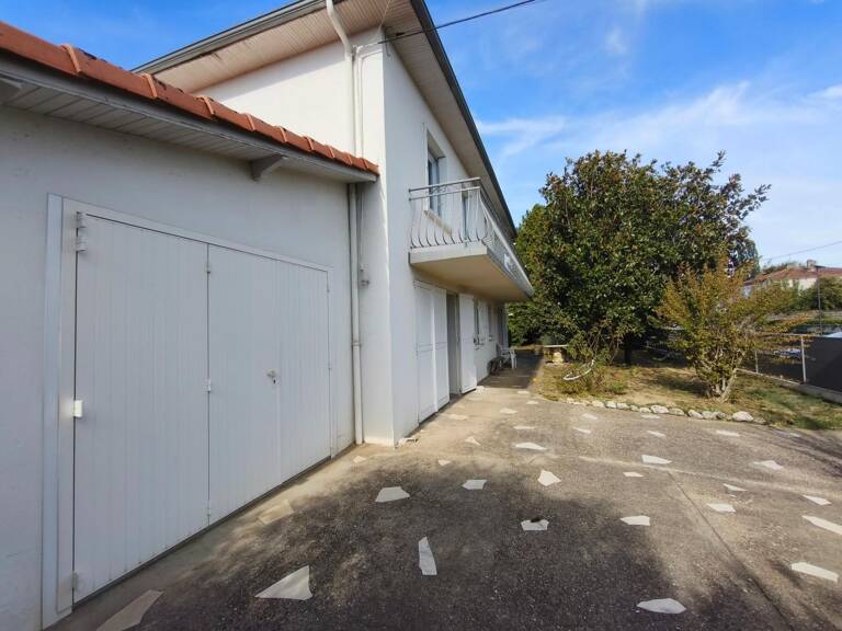 Maison belle superficie + double garage + jardin — photo 1