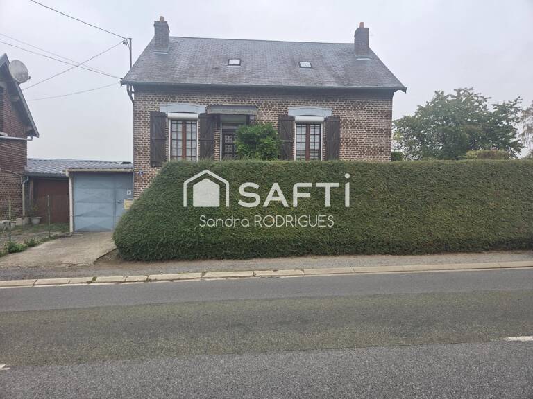 Maison Individuelle à la campagne  à rénover  avec jardin et à 2 min de la voie rapide Saint- Quentin /Chauny — photo 1
