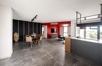 Grand appartement avec vue dégagée et climatisation — photo du bien