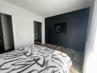Grand appartement avec vue dégagée et climatisation — photo 4