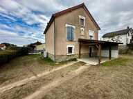 Maison sur sous sol avec 3 chambres, carport et  un grand jardin — photo 2