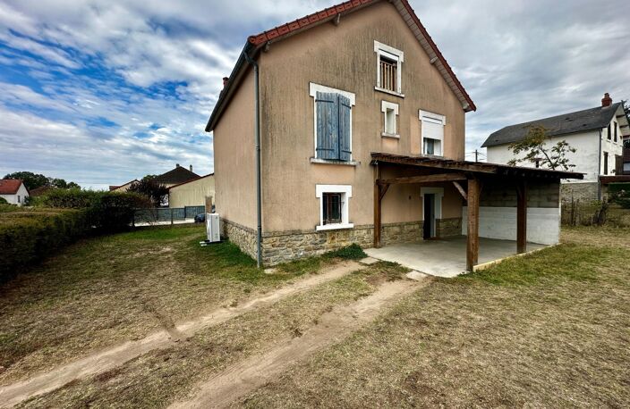Maison sur sous sol avec 3 chambres, carport et  un grand jardin — photo 2