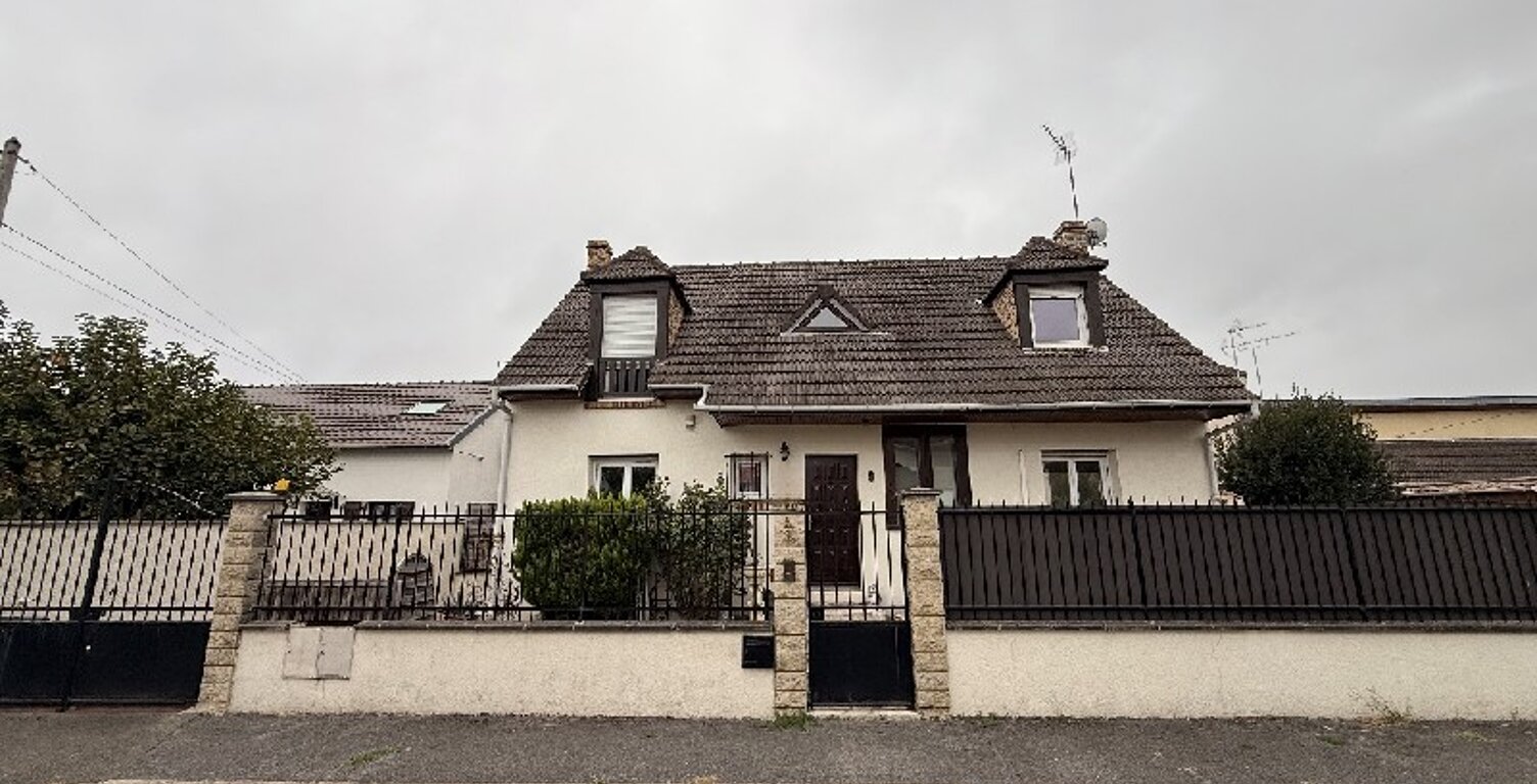 Vente maison 5 pièces 117 m² Bondy (93140) — photo 1