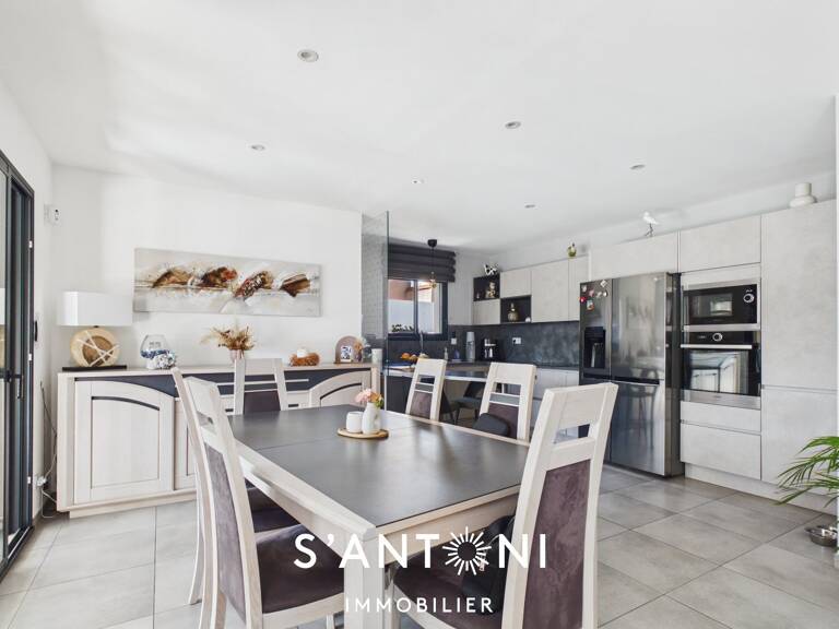 Maison — photo 1