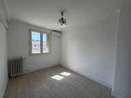 APPARTEMENT TYPE 4 : PARC FLEURI — photo 3