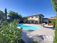 Maison familiale avec piscine, 4 chambres et garage. — photo 2