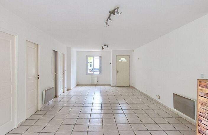 Vente Maison/villa 3 pièces — photo 2