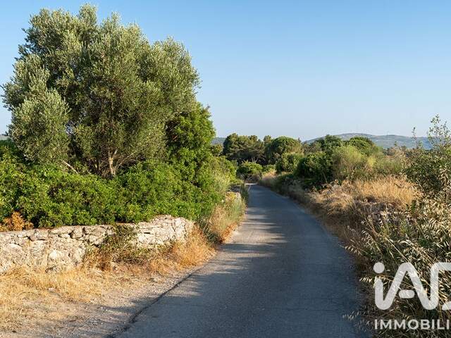 Vente Terrain à bâtir 216 m&sup2; — photo du bien