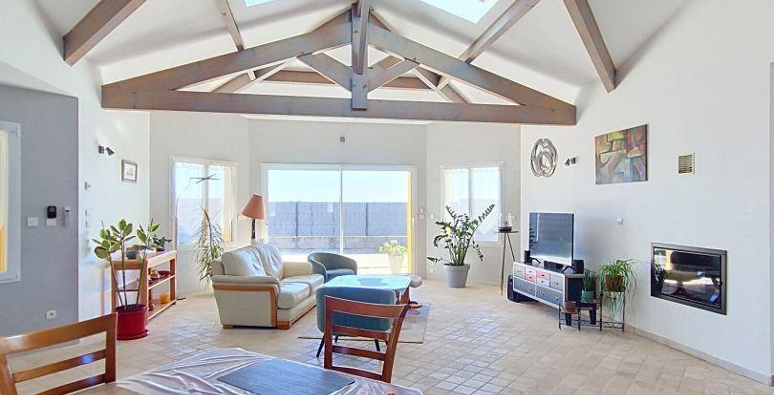 Vente Maison/villa 5 pièces — photo 1