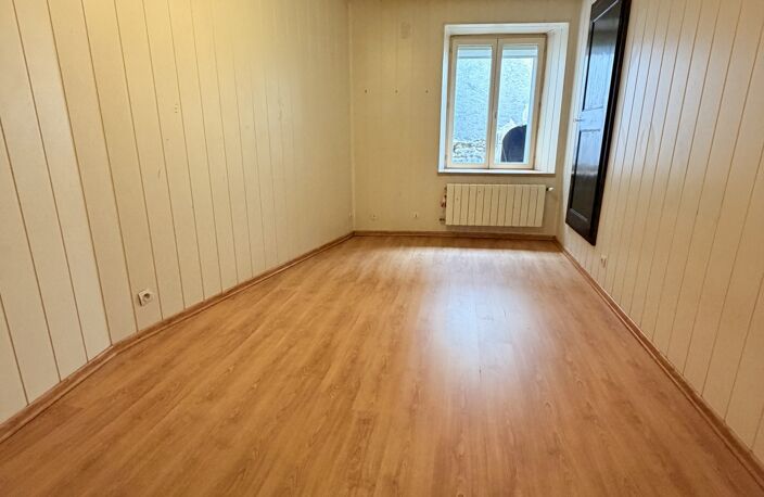 Vente Maison de village 5 pièces — photo 4