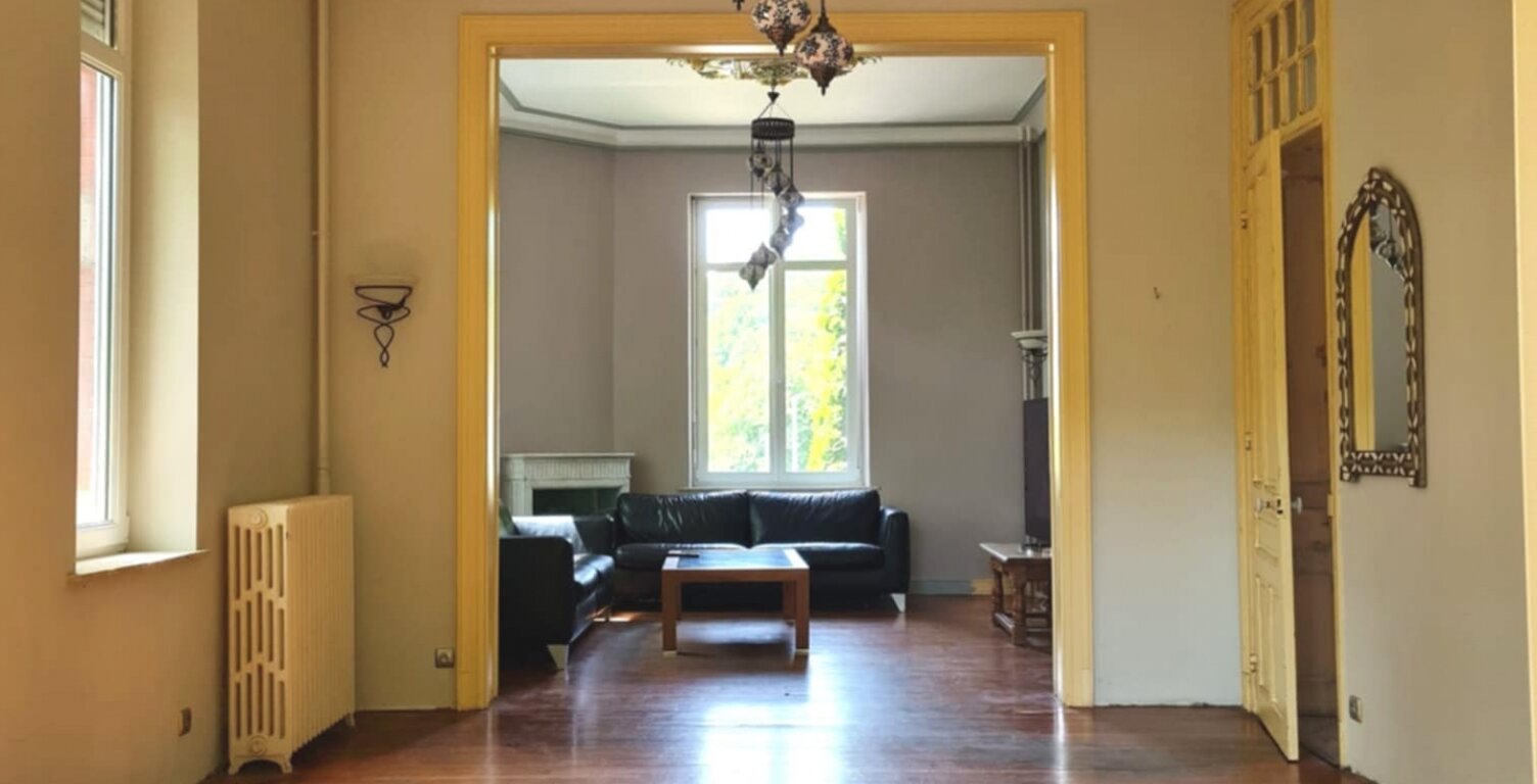 Vente Maison/villa 8 pièces — photo 1