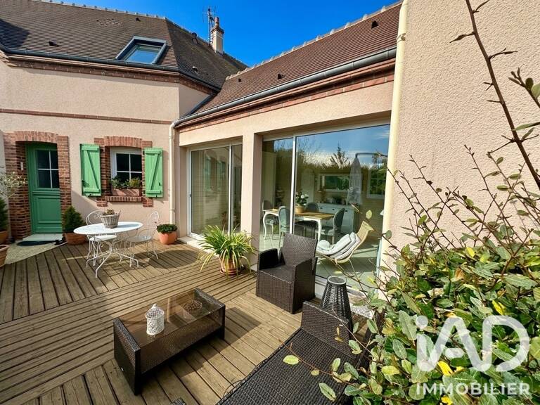 Vente Maison/villa 8 pièces — photo 1