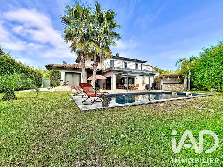 Vente Maison/villa 7 pièces — photo 1