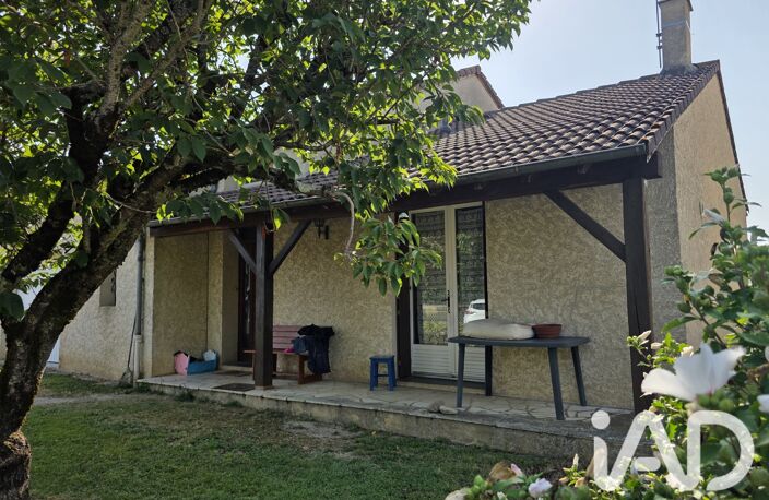 Vente Maison/villa 5 pièces — photo 2