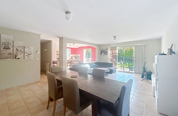 Propriété de 133 m² hab sur un terrain de 1 925 m². — photo 2