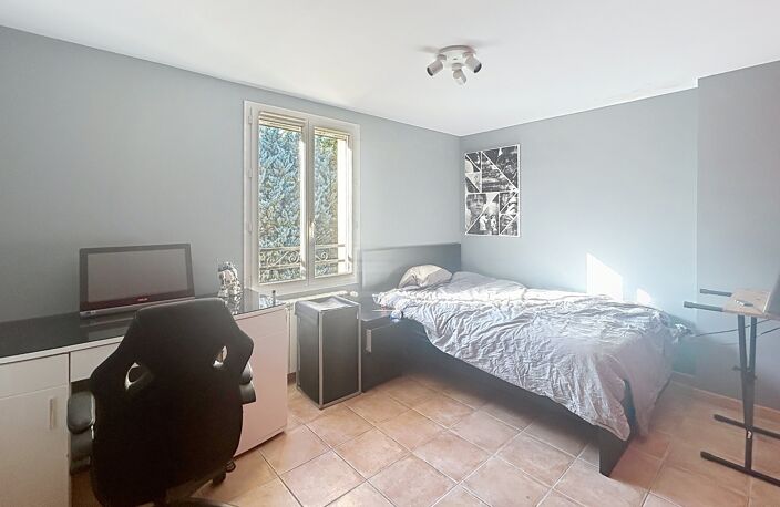 Propriété de 133 m² hab sur un terrain de 1 925 m². — photo 5