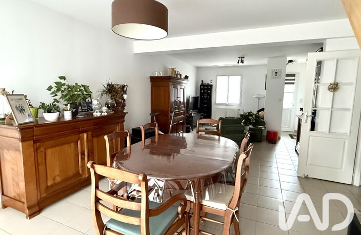 Vente Maison/villa 4 pièces — photo 3