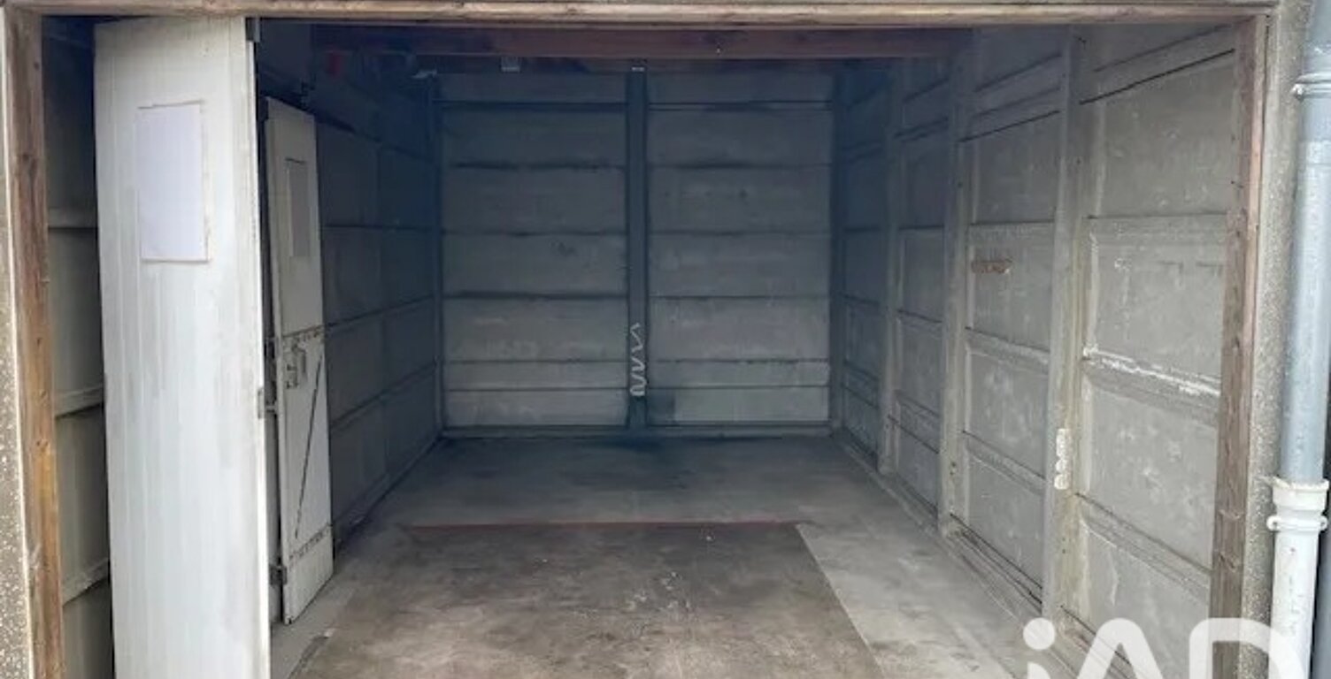 Vente Garage 260 m&sup2; — photo 1