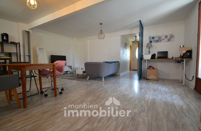 APPARTEMENT- MAISON 2 PIECES - FOSSES — photo 2