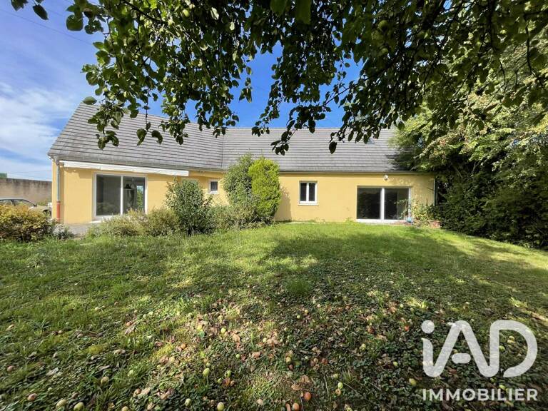 Location Maison traditionnelle 7 pièces — photo 1