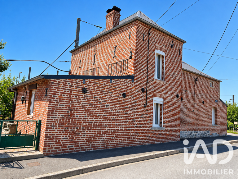 Vente Immeuble 140 m&sup2; — photo 1